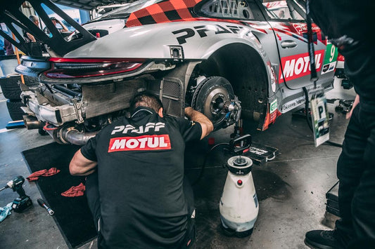 Motul oil Porsche