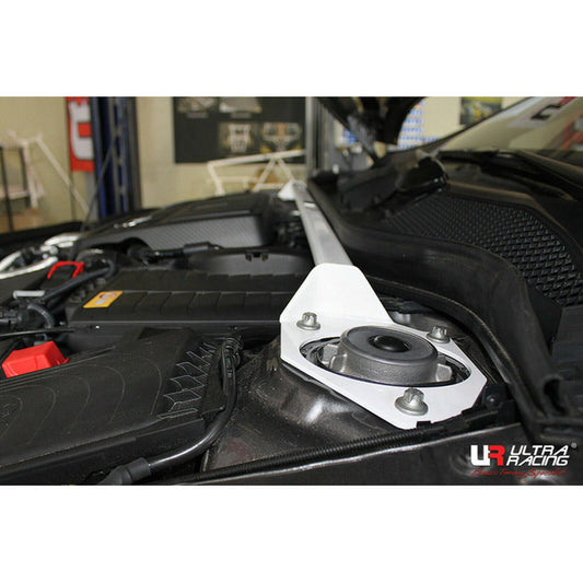 Ultra racing strut brace a45 w176 Mercedes