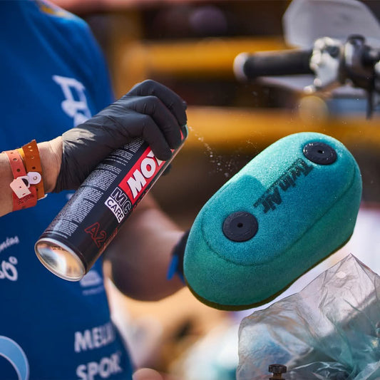Motul oil filter spray